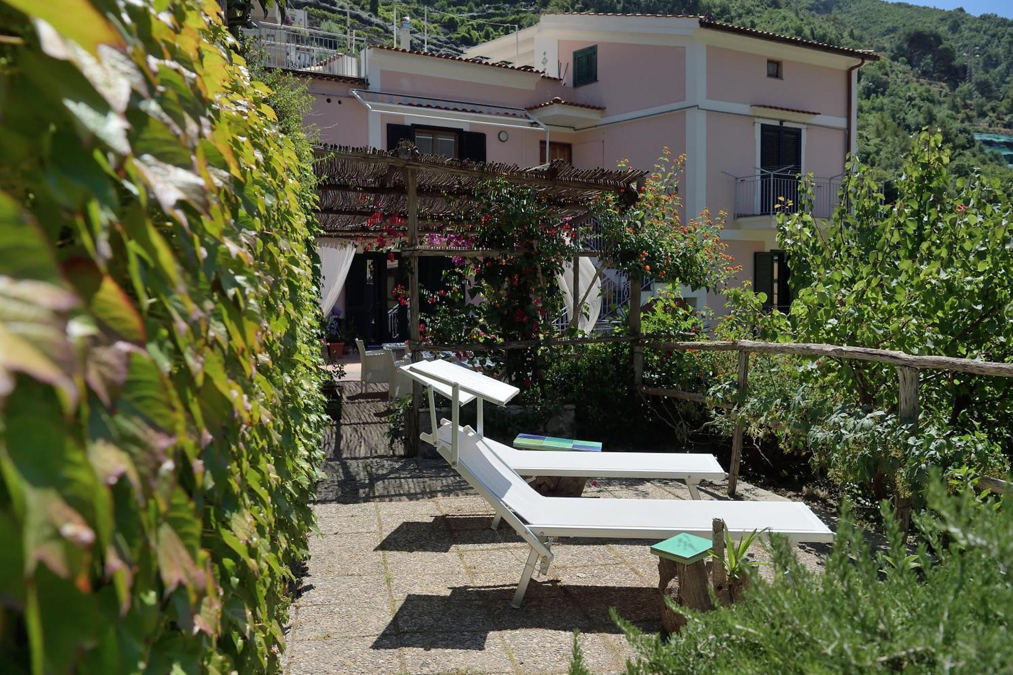 Aquarius Maiori B&B Luaran gambar